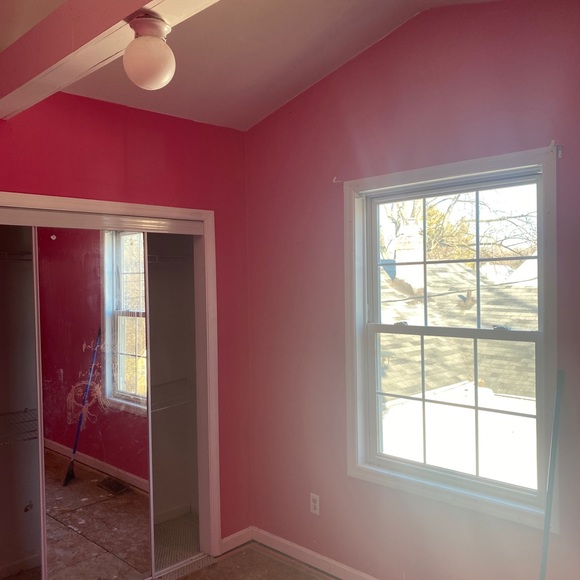 Beautiful 5bedroom 2bath Family home‼️ - Picture 15 of 16